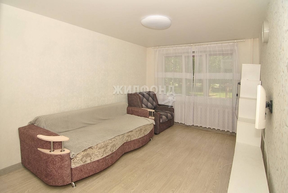 
   Продам 3-комнатную, 60.1 м², Петухова ул, 120

. Фото 7.