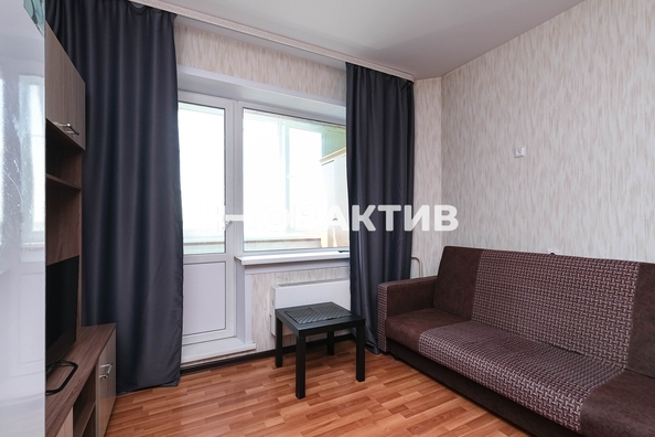 
   Продам студию, 18.1 м², Титова ул, 276

. Фото 3.