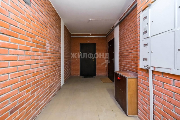 
   Продам 3-комнатную, 90.6 м², Стартовая ул, 1

. Фото 39.