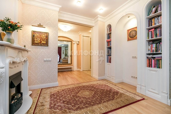 
   Продам 3-комнатную, 90.6 м², Стартовая ул, 1

. Фото 3.