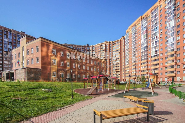 
   Продам 3-комнатную, 90.6 м², Стартовая ул, 1

. Фото 28.