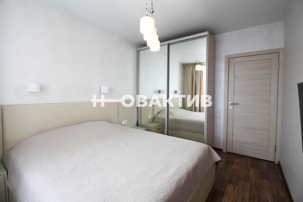 
   Продам 3-комнатную, 76.3 м², Олеко Дундича ул, 15

. Фото 20.