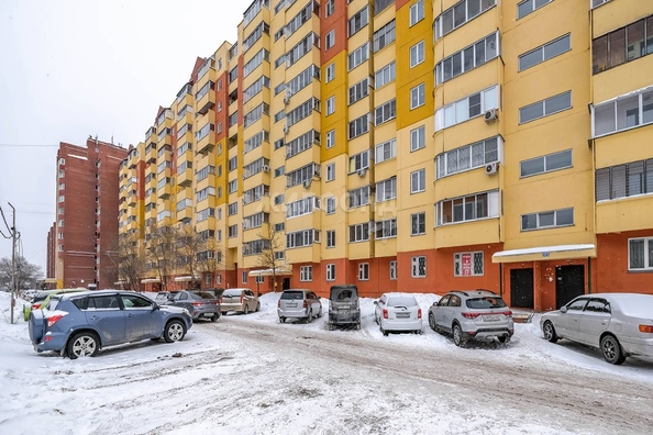 
   Продам 4-комнатную, 76.4 м², Плахотного ул, 74

. Фото 14.