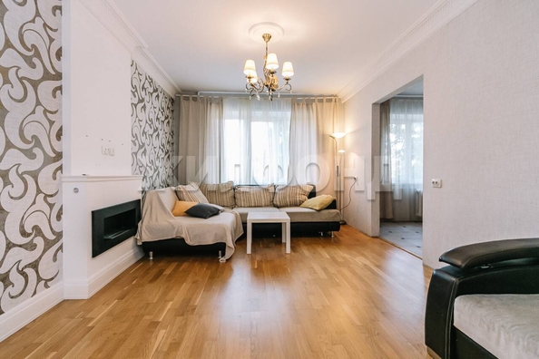 
   Продам 5-комнатную, 104.5 м², Краснообск, 3

. Фото 2.