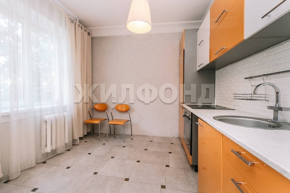 
   Продам 5-комнатную, 104.5 м², Краснообск, 3

. Фото 13.