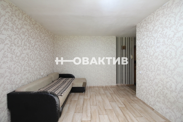 
   Продам 1-комнатную, 28.9 м², Полтавская ул, 37

. Фото 5.