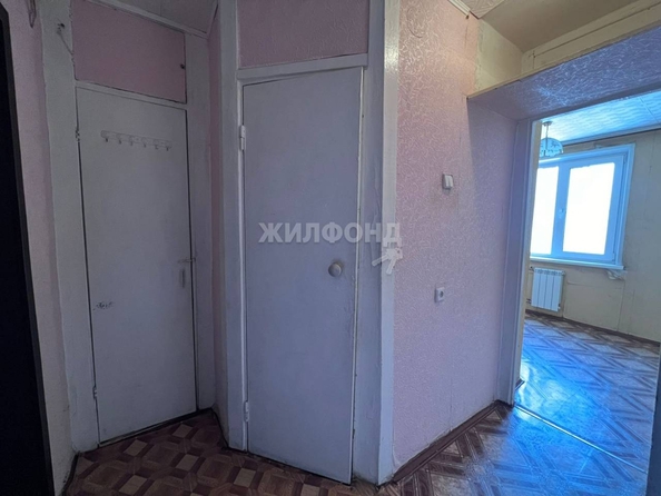 
   Продам 1-комнатную, 28.5 м², Связистов ул, 7

. Фото 5.