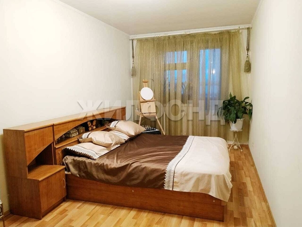 
   Продам 2-комнатную, 84.5 м², Карла Маркса пр-кт, 24А

. Фото 4.