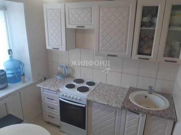 
   Продам 2-комнатную, 40.9 м², Богдана Хмельницкого ул, 4

. Фото 3.