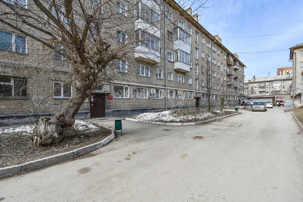 
   Продам 2-комнатную, 40.9 м², Богдана Хмельницкого ул, 4

. Фото 6.