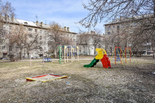 
   Продам 2-комнатную, 40.9 м², Богдана Хмельницкого ул, 4

. Фото 1.