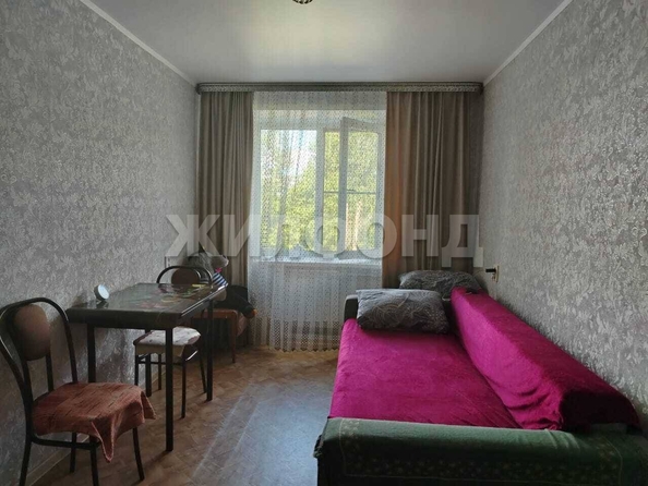
   Продам секционку, 12.8 м², Спасская ул, 22

. Фото 3.