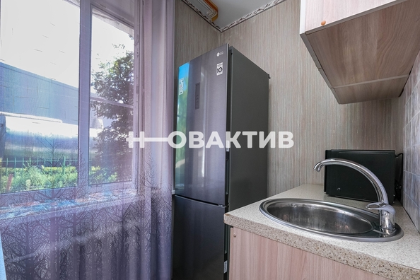 
   Продам 2-комнатную, 38.5 м², Лаврова ул, 7

. Фото 10.