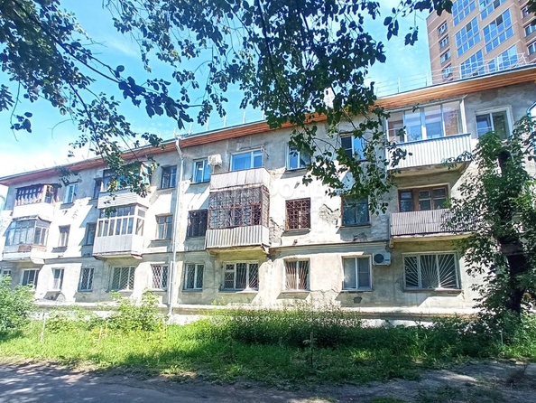 
   Продам 2-комнатную, 40.2 м², Залесского ул, 8

. Фото 17.