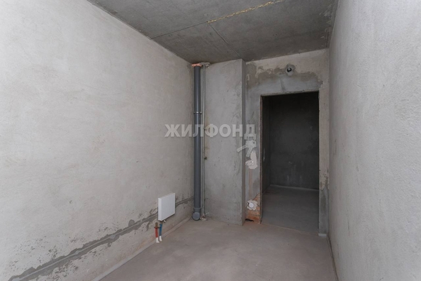 
   Продам 3-комнатную, 95.9 м², Дуси Ковальчук ул, 244

. Фото 16.