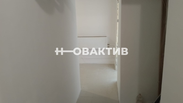 
   Сдам помещение свободного назначения, 35 м², Адриена Лежена ул, 25

. Фото 9.