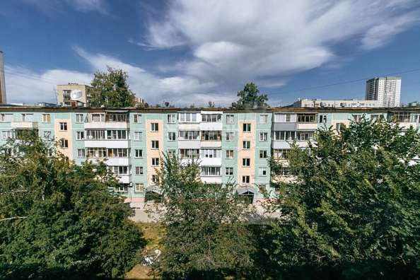 
   Продам 2-комнатную, 46.5 м², Челюскинцев ул, 10

. Фото 8.