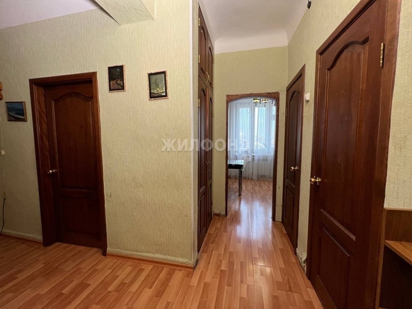 
   Продам 2-комнатную, 58.3 м², Забалуева ул, 23

. Фото 6.