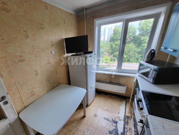 
   Продам 3-комнатную, 70.8 м², Кропоткина ул, 127

. Фото 3.