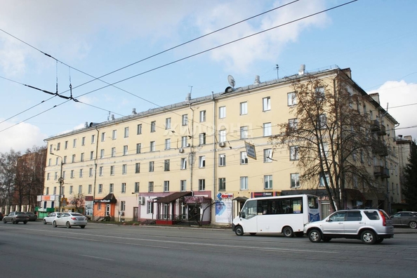 
   Продам секционку, 18.5 м², Богдана Хмельницкого ул, 11

. Фото 13.