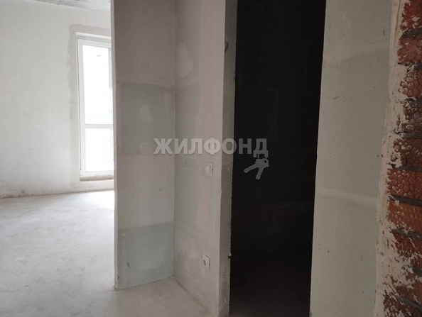 
   Продам студию, 21.1 м², Закаменский мкр, 16

. Фото 4.