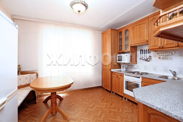 
   Продам 3-комнатную, 85.1 м², Полевая ул, 3

. Фото 1.