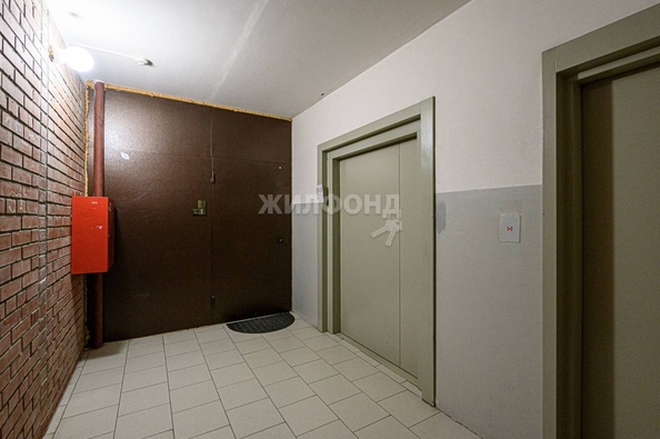 
   Продам 3-комнатную, 90.9 м², Адриена Лежена ул, 29/1

. Фото 28.