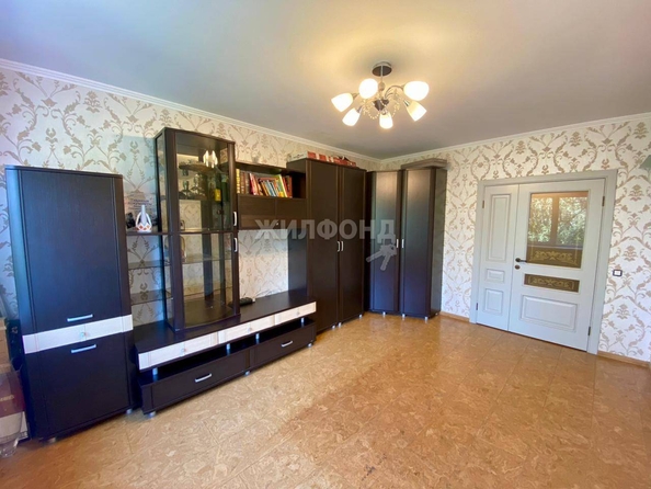 
   Продам 3-комнатную, 65.5 м², Краснообск, 7

. Фото 8.