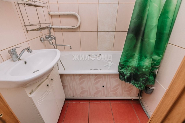 
   Продам 3-комнатную, 55.1 м², Комсомольская ул, 4

. Фото 17.