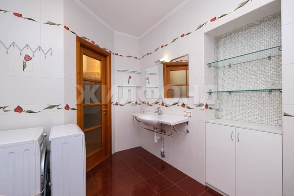 
   Продам 3-комнатную, 96.9 м², Гоголя ул, 42

. Фото 13.