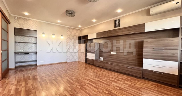 
  Продается 3-комн. квартира, 96.9 м², Гоголя ул, д. 42
. Фото 8.