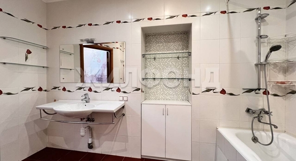 
  Продается 3-комн. квартира, 96.9 м², Гоголя ул, д. 42
. Фото 19.
