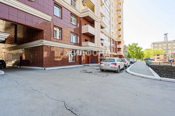 
   Продам 4-комнатную, 143 м², Романова ул, 25

. Фото 25.