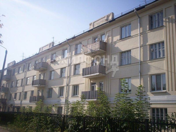 
   Продам комнату, 16 м², Сибирская ул, 33

. Фото 11.