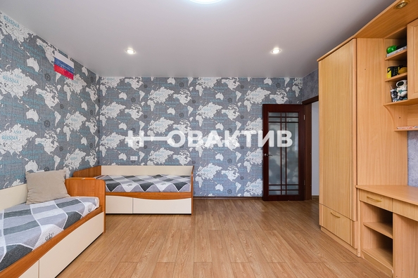 
   Продам таунхаус, 307.1 м², Новосибирск

. Фото 30.