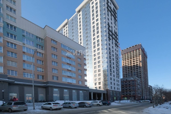 
   Продам 2-комнатную, 41.6 м², Семьи Шамшиных ул, 91

. Фото 34.