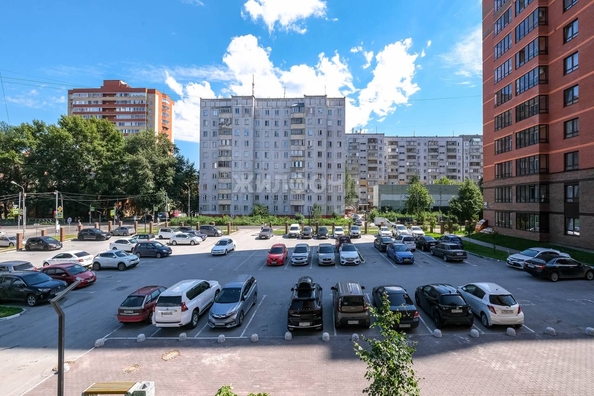 
   Продам 3-комнатную, 83.2 м², Серафимовича ул, 18а

. Фото 5.