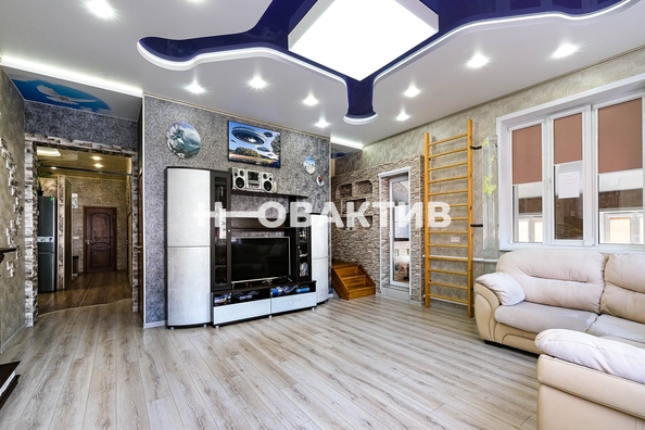 
   Продам помещение свободного назначения, 390 м², Гладкова ул, 60

. Фото 3.