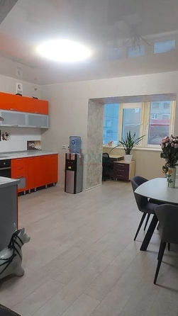 
  Сдам в аренду 2-комнатную квартиру, 75 м², Новосибирск

. Фото 8.