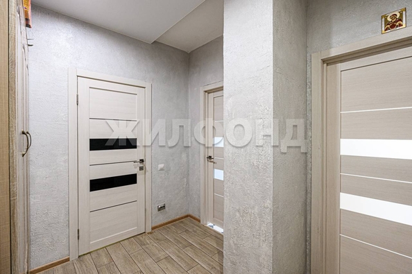 
   Продам 2-комнатную, 40.5 м², Приморская ул, 24

. Фото 19.