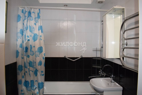 
   Продам 2-комнатную, 61.5 м², Горский мкр, 78

. Фото 11.