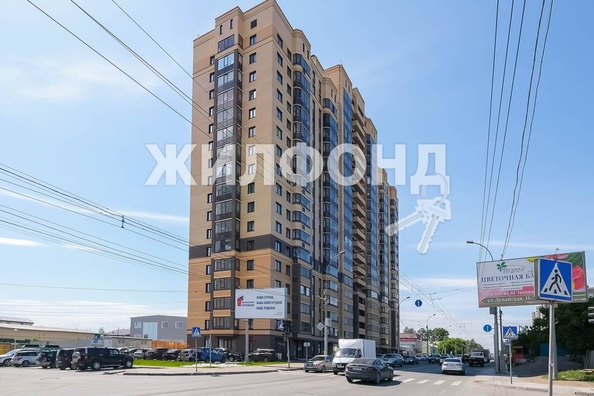 
   Продам 2-комнатную, 53.5 м², Кирова ул, 236

. Фото 9.