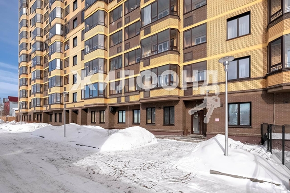 
   Продам 2-комнатную, 53.5 м², Кирова ул, 236

. Фото 19.