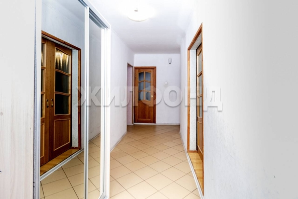 
   Продам 3-комнатную, 79.9 м², Краснообск, 218

. Фото 12.