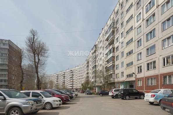 
   Продам 3-комнатную, 59.8 м², Железнодорожная ул, 2

. Фото 10.