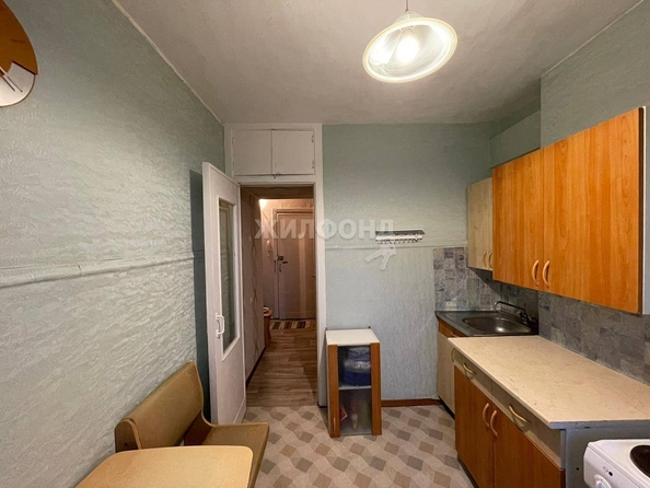 
   Продам 3-комнатную, 60.8 м², Русская ул, 9

. Фото 3.