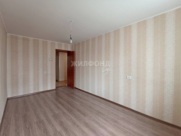 
   Продам 3-комнатную, 57.7 м², Маяковского ул, 24/1

. Фото 17.