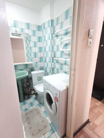 
   Продам 1-комнатную, 30.9 м², Кропоткина ул, 127

. Фото 10.