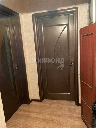 
   Продам 2-комнатную, 57.6 м², В. Высоцкого ул, 41/4

. Фото 3.