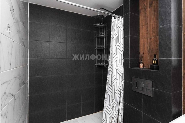 
   Продам 2-комнатную, 42.7 м², Железнодорожная ул, 8/1

. Фото 17.